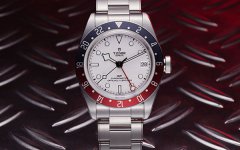 帝舵手表表壳有划痕处理方法推荐